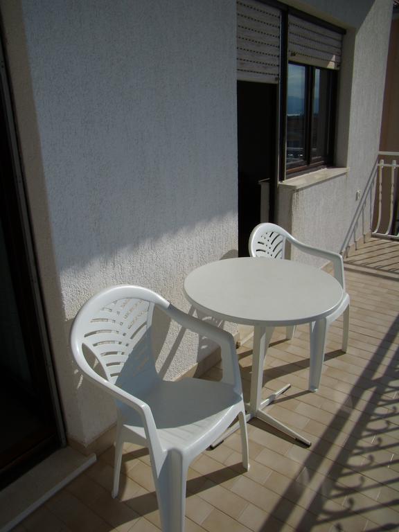 Marina Apartment โตรกีร์ ห้อง รูปภาพ